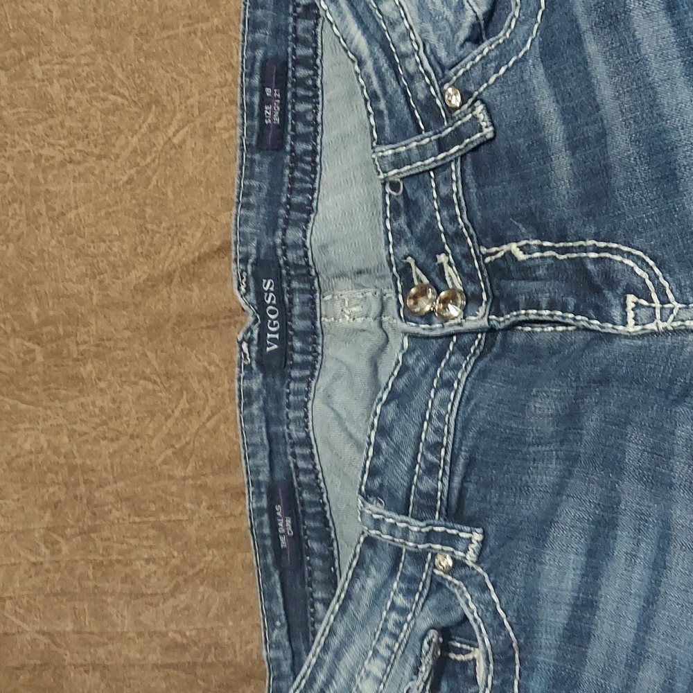 Vigoss size 18 capri